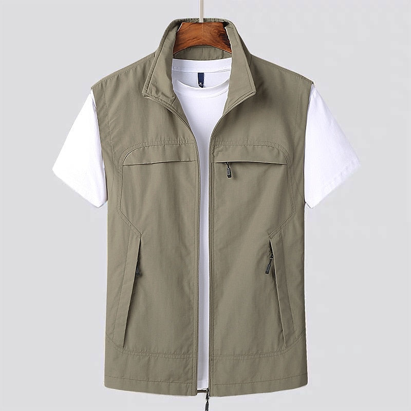 Modern men's vests - Ideal for all seasons