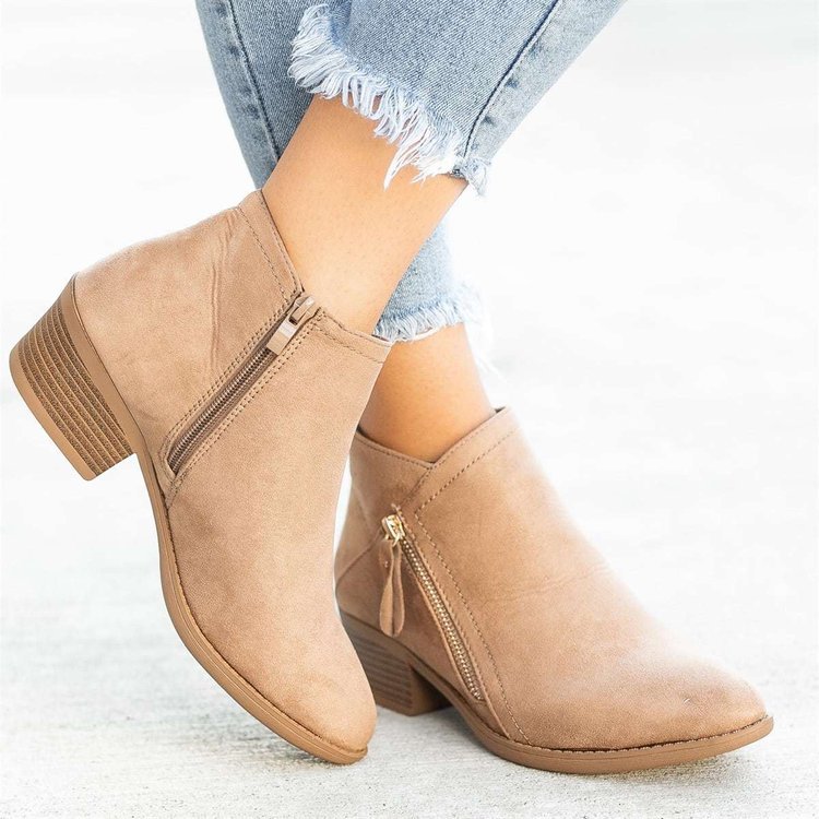 Image of Women's Block Heel Ankle Boots