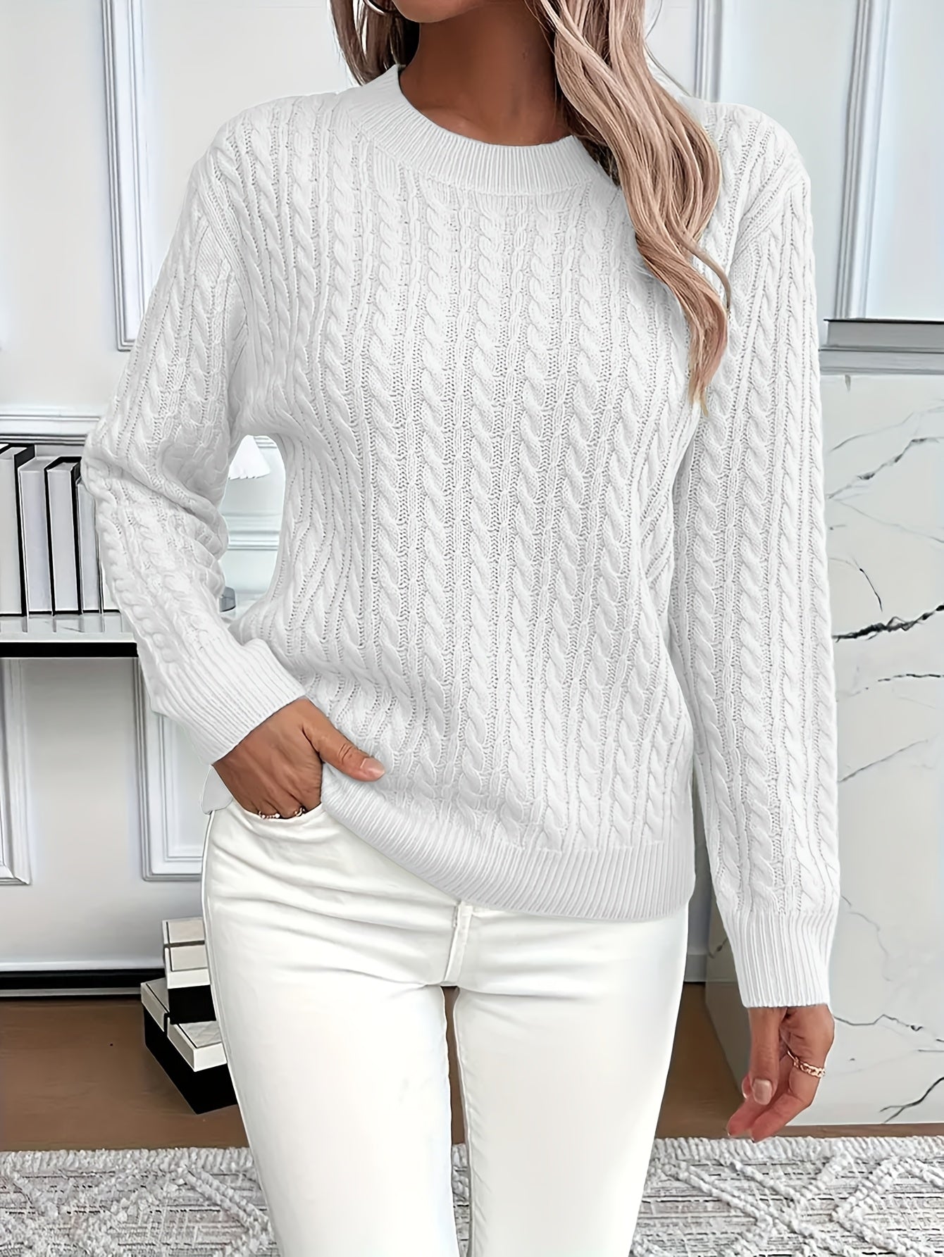 Knitted sweater with cable pattern for women - Soft and stylish sweater for spring and fall