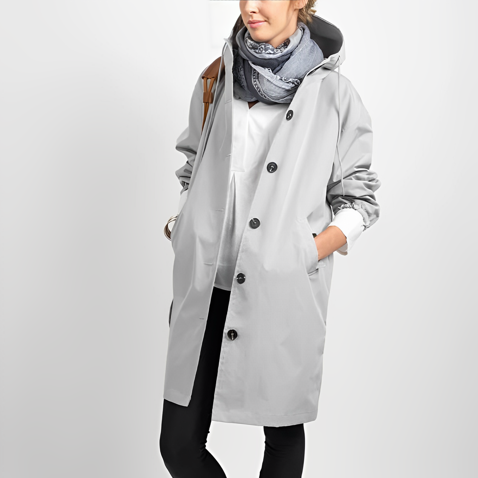 Classic waterproof raincoat with hood for women