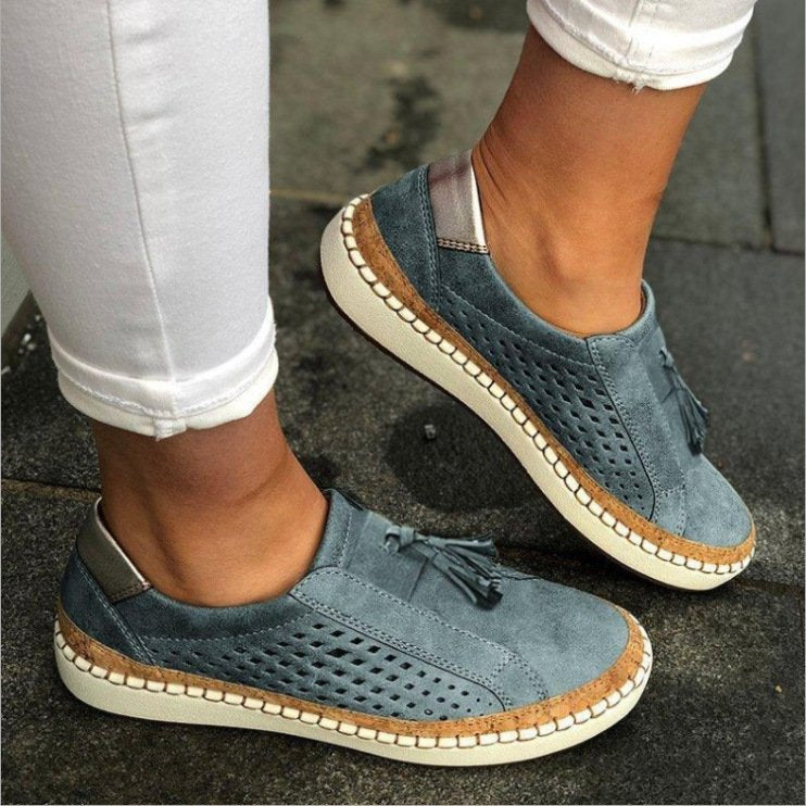Supportive orthopaedic slippers for women