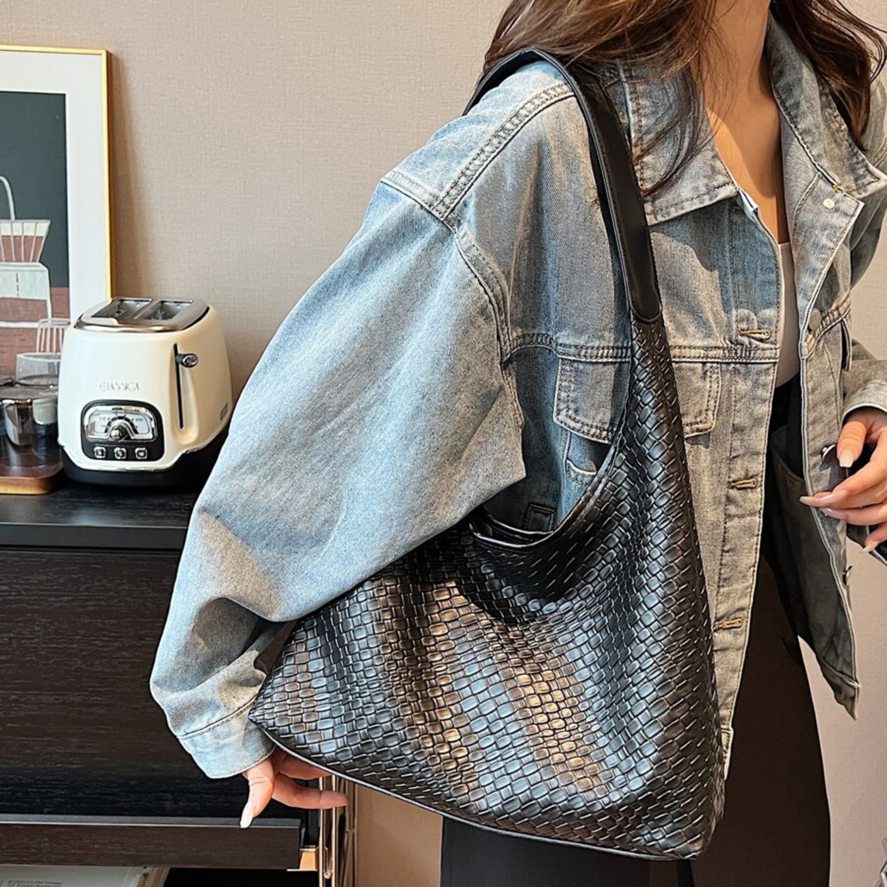 Bags and black leather hobo bag for women, elegant and functional