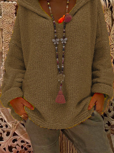 Elegant and warm hoodie for women