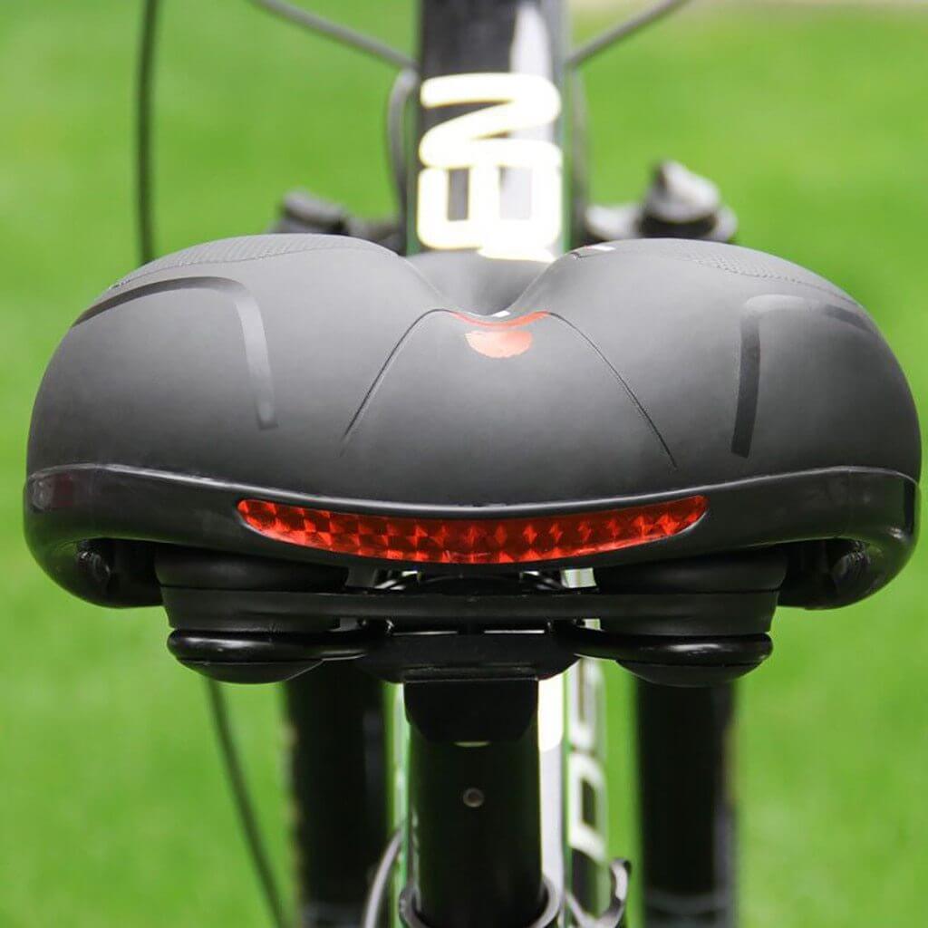 Ergonomic bicycle saddle