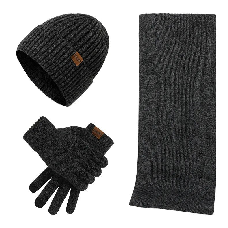 Casual winter set with hat, scarf and gloves for men