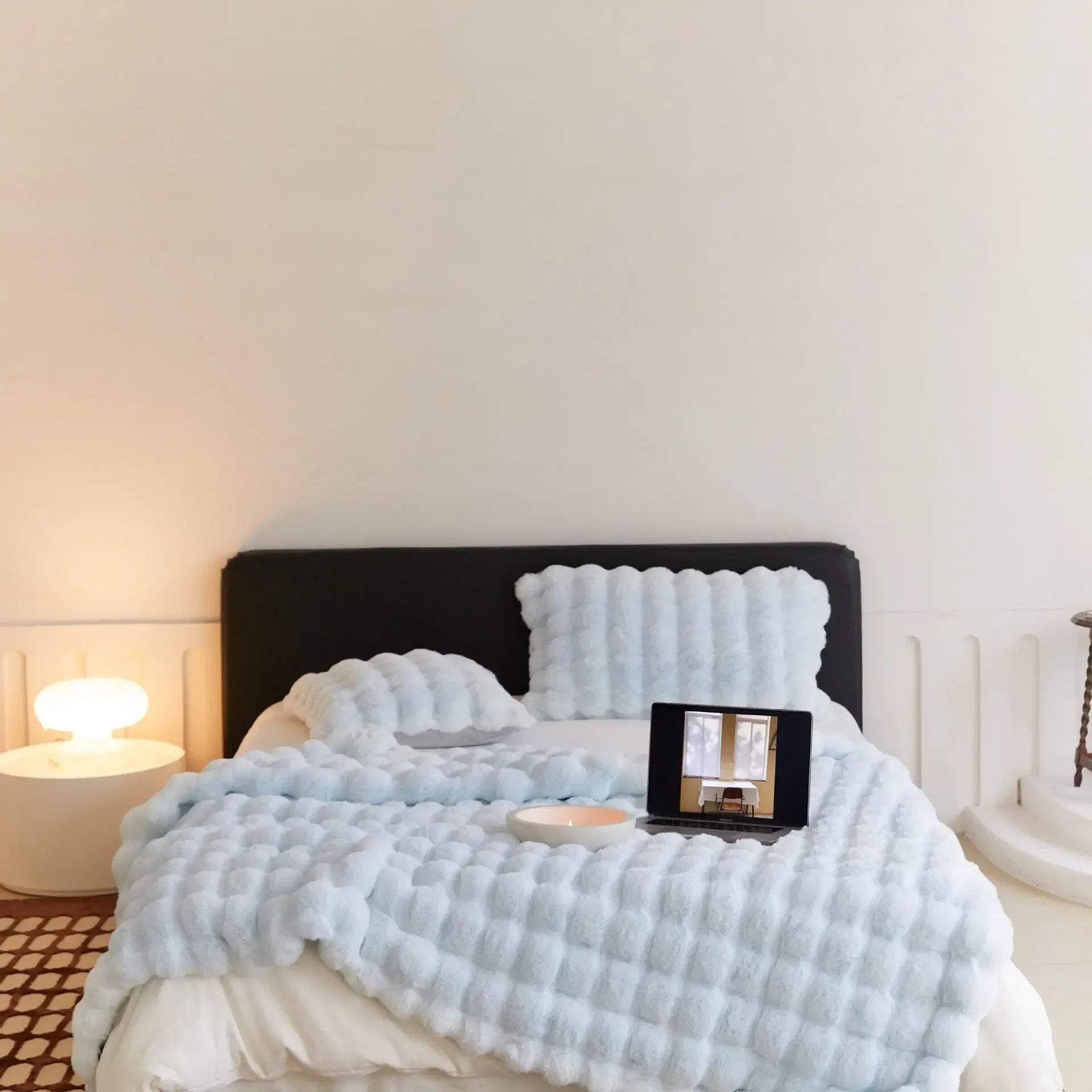 Fleece blanket Soft plush cozy bed throw