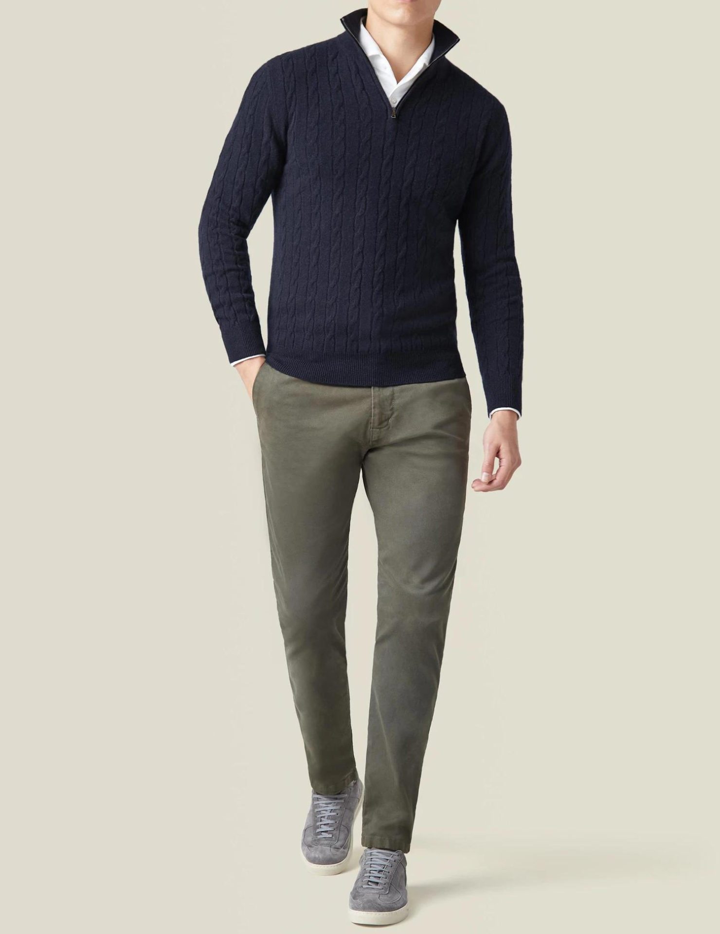Stylish Cable Knit Zipper Sweater