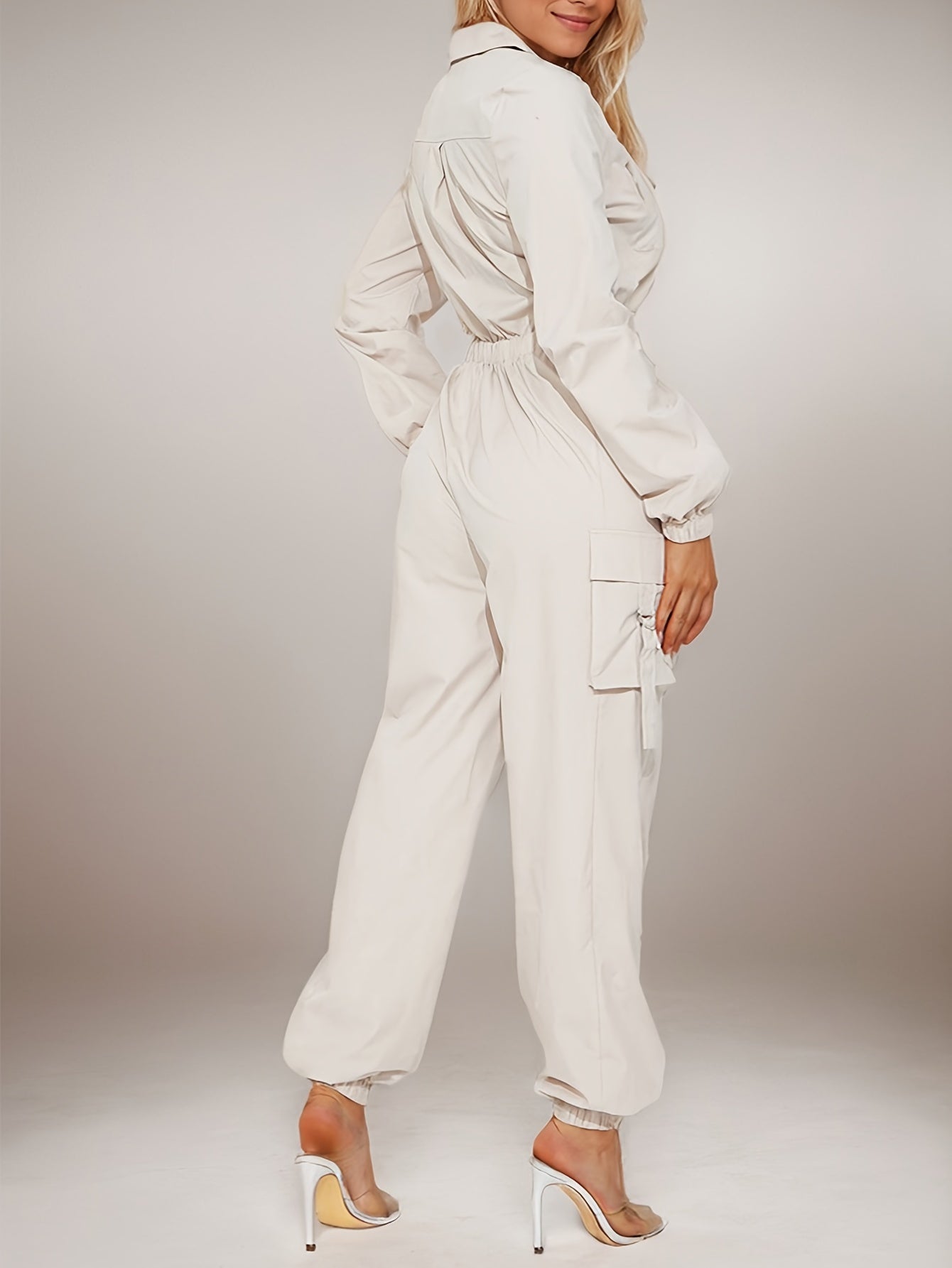 Trendy leisure jumpsuit for women - comfortable and stylish for the weekend
