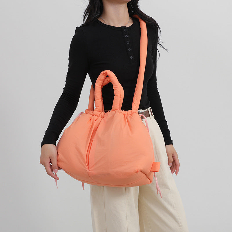 Barbara - Lightweight shoulder bag made from vegan leather