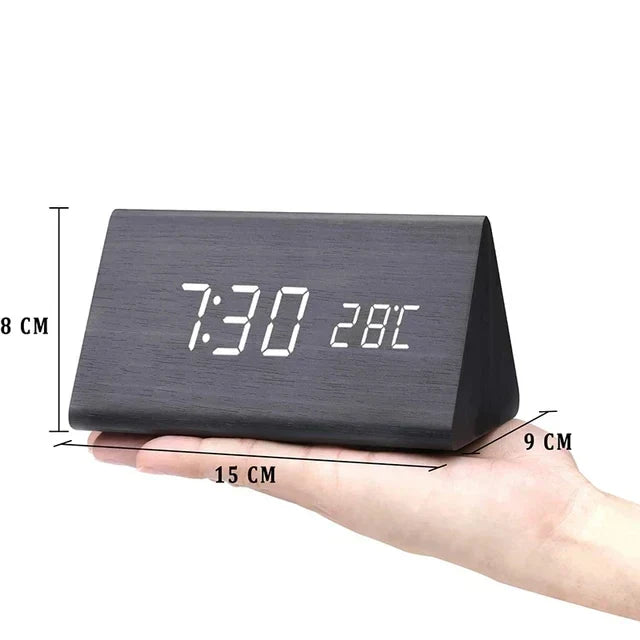 Digital alarm clock made of wood - LED display, voice control, adjustable brightness