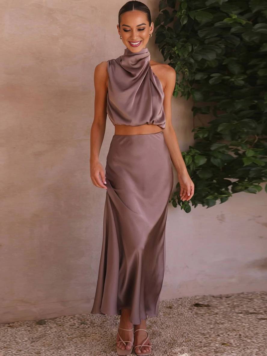 Deserie Women's Evening Dress - Elegant Two-Piece Sleeveless Halter Dress, Perfect for Wedding and Reception