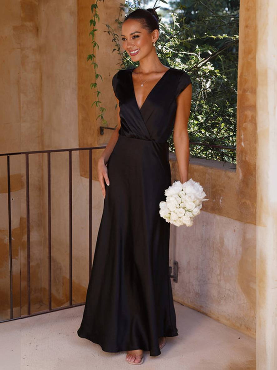 Samantha Women's Evening Dress - Sleeveless Satin Mermaid Dress with Neckline and Elegant Sleeves
