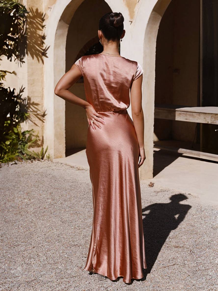 Samantha Women's Evening Dress - Sleeveless Satin Mermaid Dress with Neckline and Elegant Sleeves