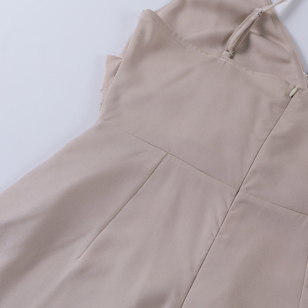 Andrea Elegant Women's Dress - Figure-Sculpting Cut and Versatile for Office and Evening