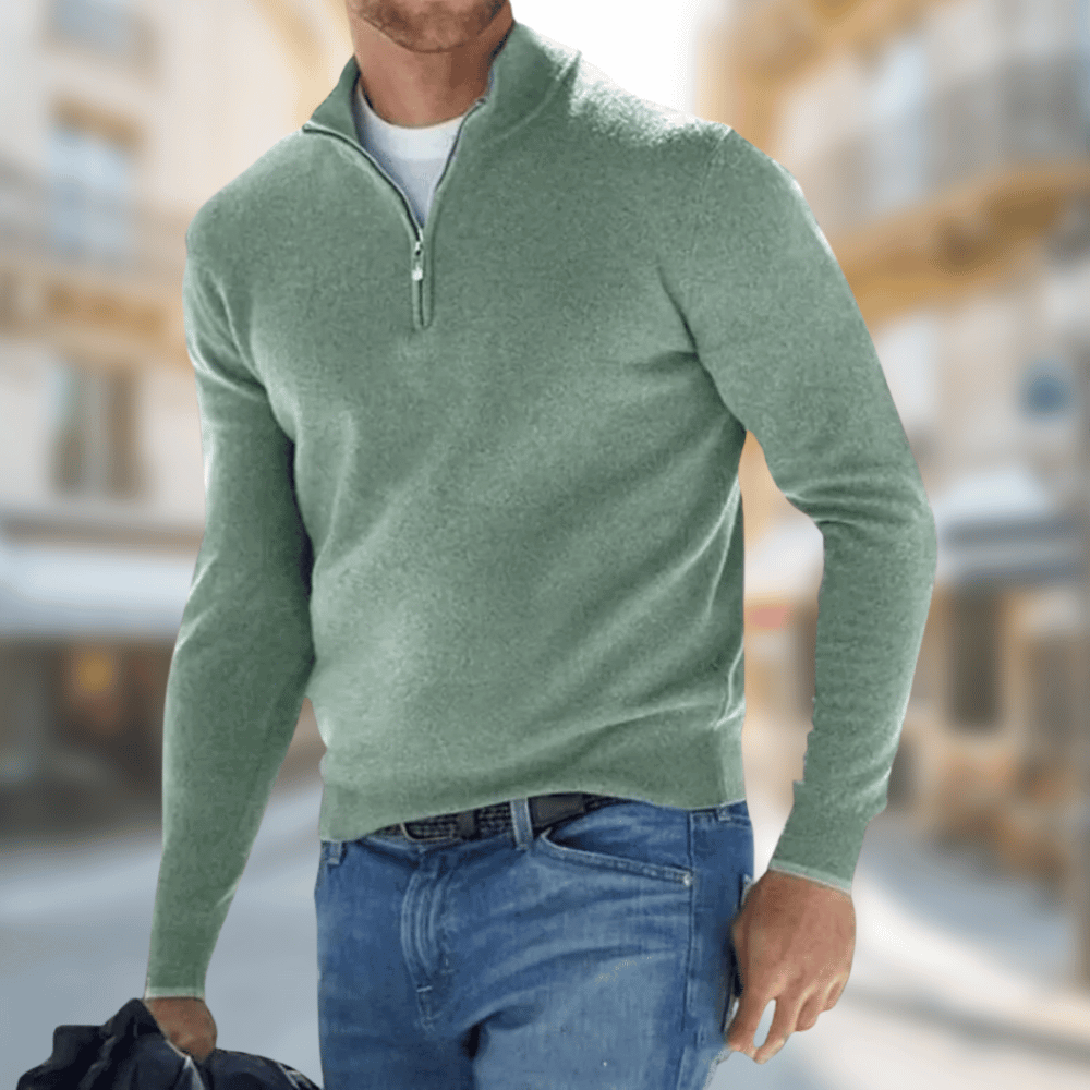 Theo - The comfortable and elegant sweater for the transition period