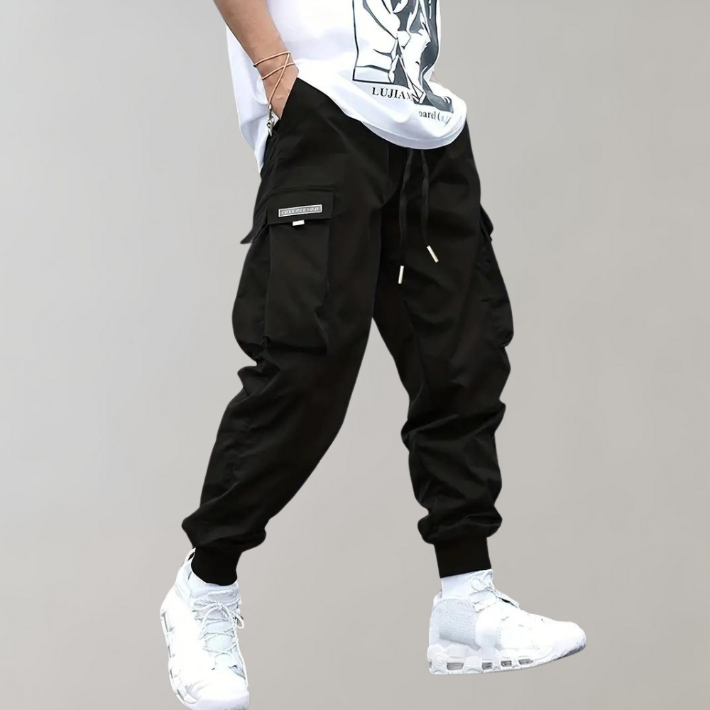 Versatile men's cargo pants with a slim leg
