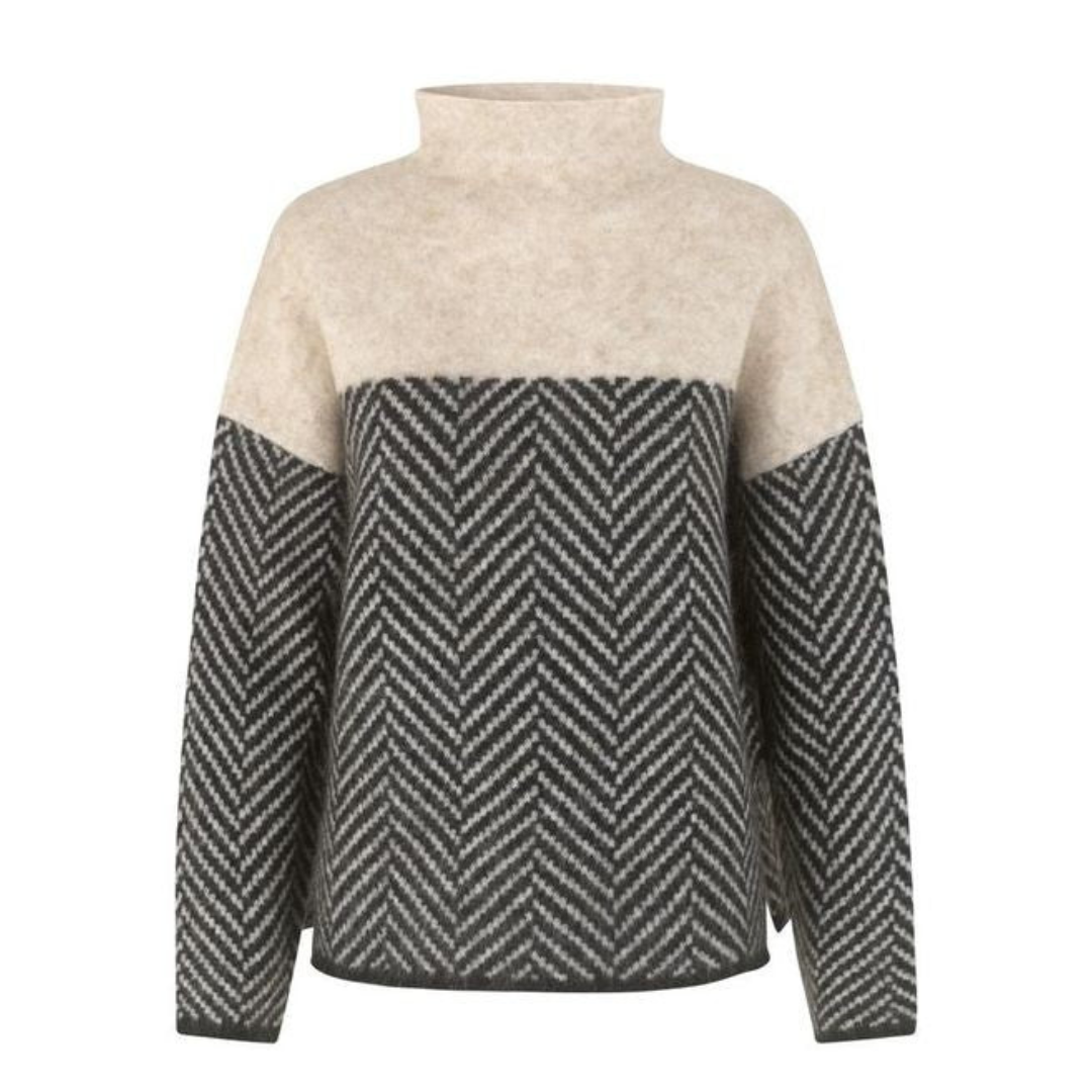 Chevron Pattern Sweater for Women - Image 2