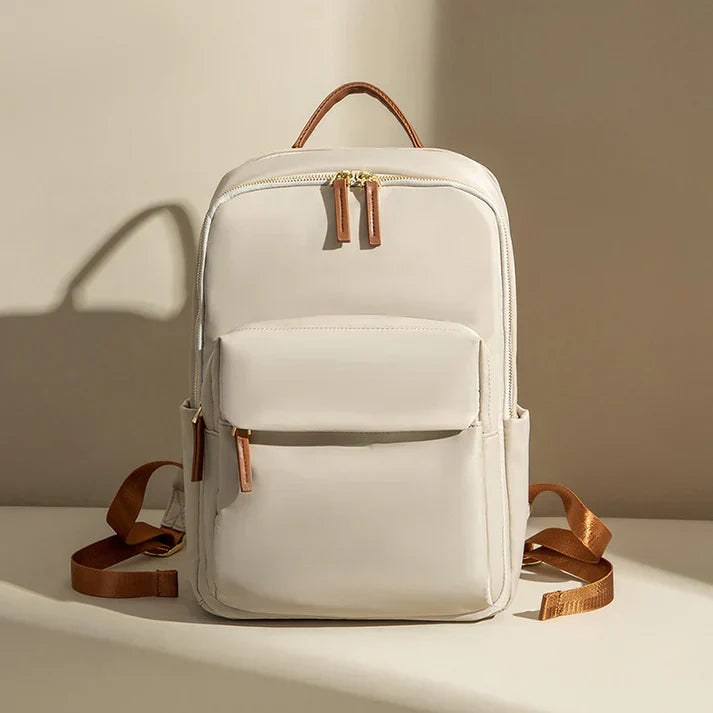 Venturepack - Spacious backpack (20-35 liters)
