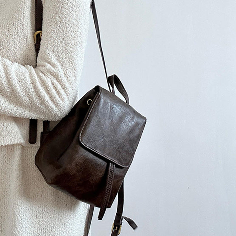 Voguecraft - Stylish retro backpack, compact & practical