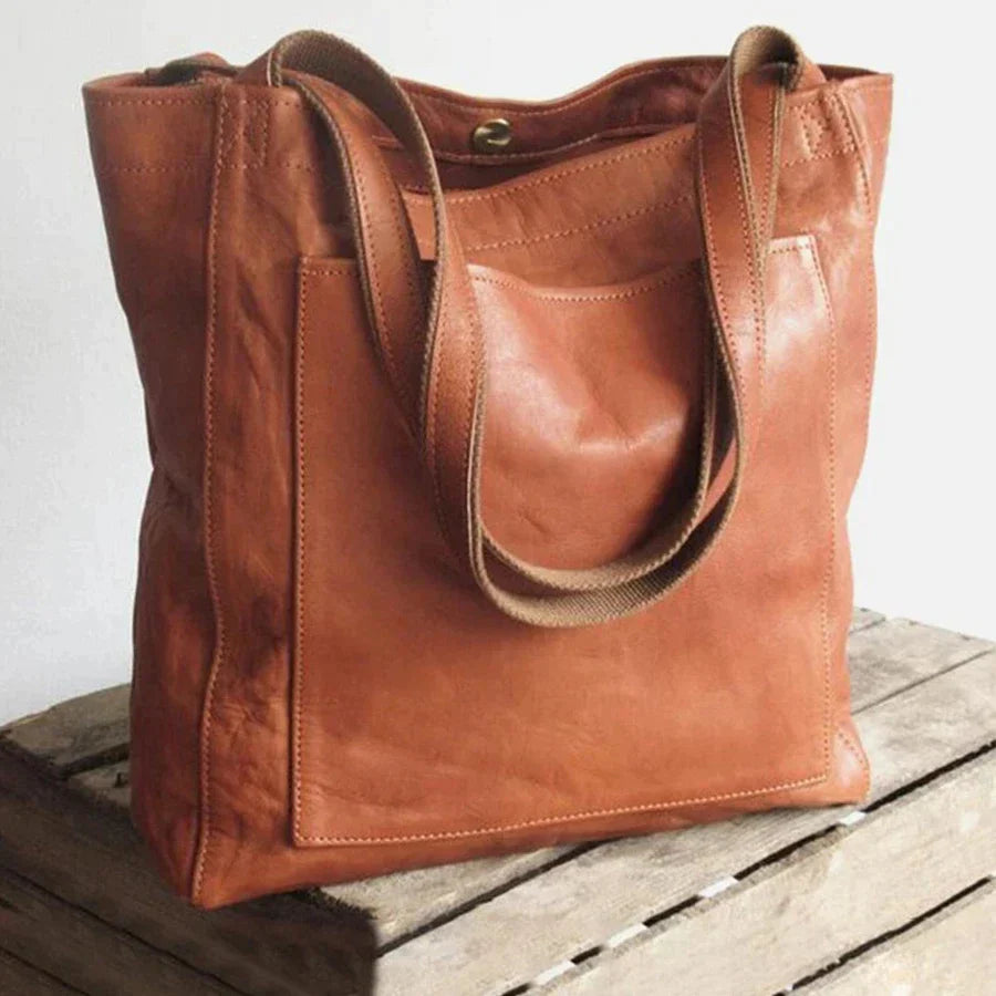 Vintage-style bag with large capacity and detachable strap