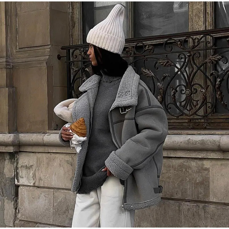 Жіноче модне весняне пальто - м'який верхній одяг для перехідних сезонів Maja