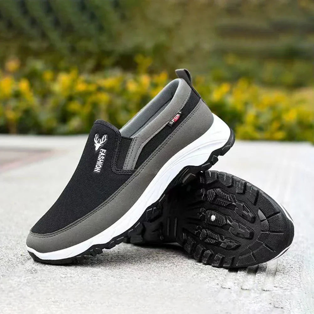 Men's slip-on orthopaedic sneaker