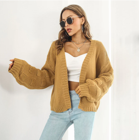 Luxurious, long-sleeved and warm women's sweater