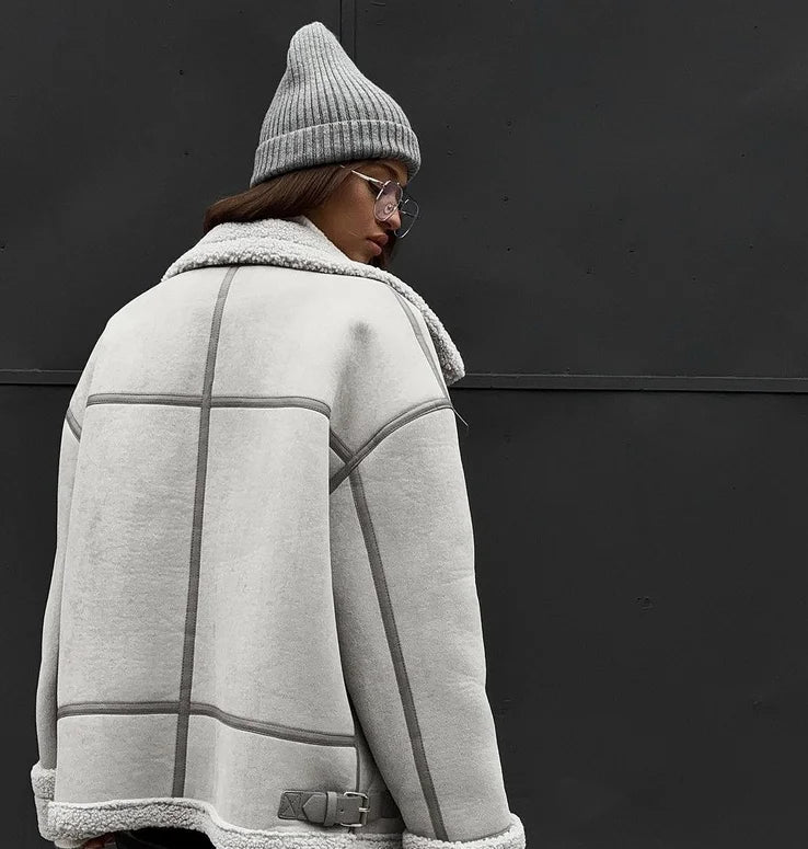 Жіноче модне весняне пальто - м'який верхній одяг для перехідних сезонів Maja