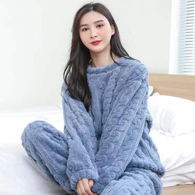 Relaxed Fit Knit Sweater for Women - Image 3