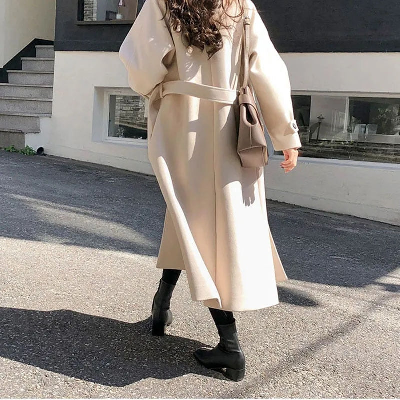 Elegant Women's Trench Coat with Belt - Autumn/Winter
