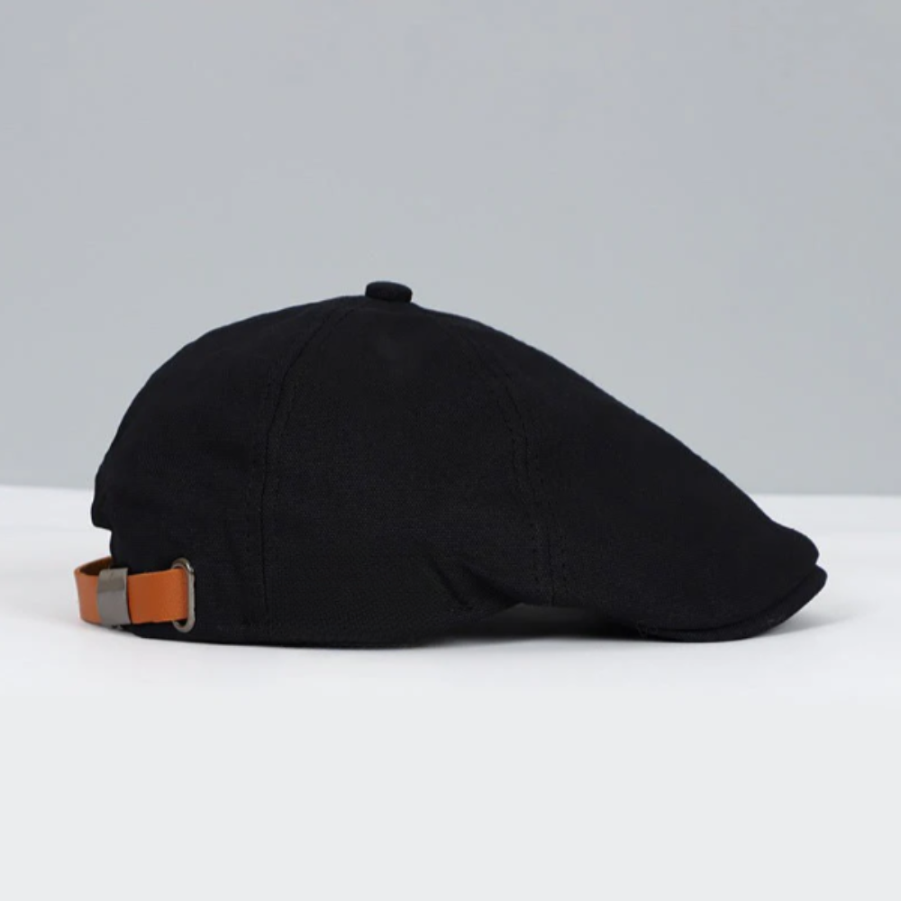 Unisex flat cap with curved flap and textured top