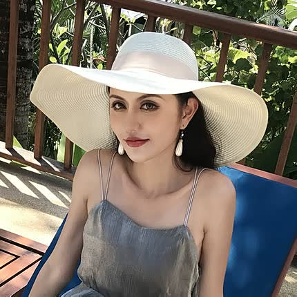 Ladies sun hat ladies with flexible brim and minimalist crown shape