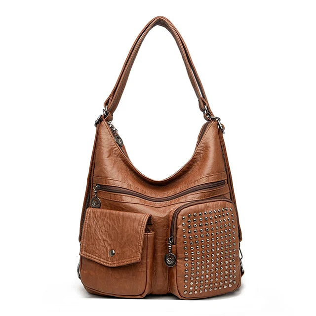 Vintpack - Studded leather backpack - Ideal for school and travel - Travel detail - Compact