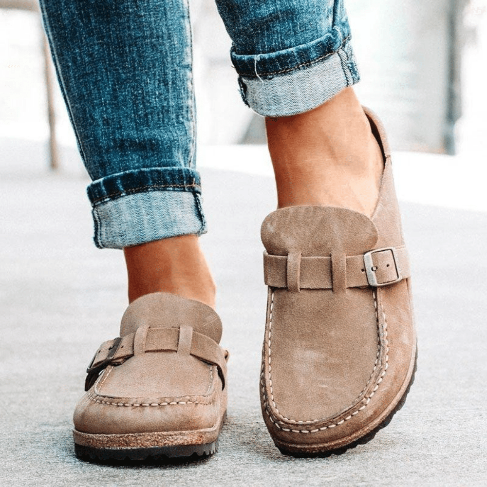 Georgia Clogs Women's Comfortable - Ergonomic mules with strap and buckle in casual style