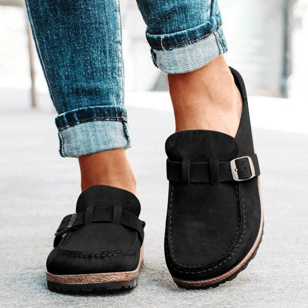 Georgia Clogs Women's Comfortable - Ergonomic mules with strap and buckle in casual style