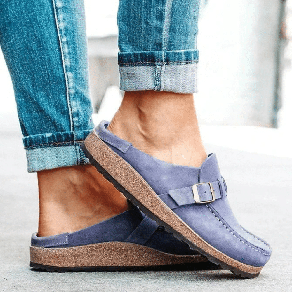 Georgia Clogs Women's Comfortable - Ergonomic mules with strap and buckle in casual style