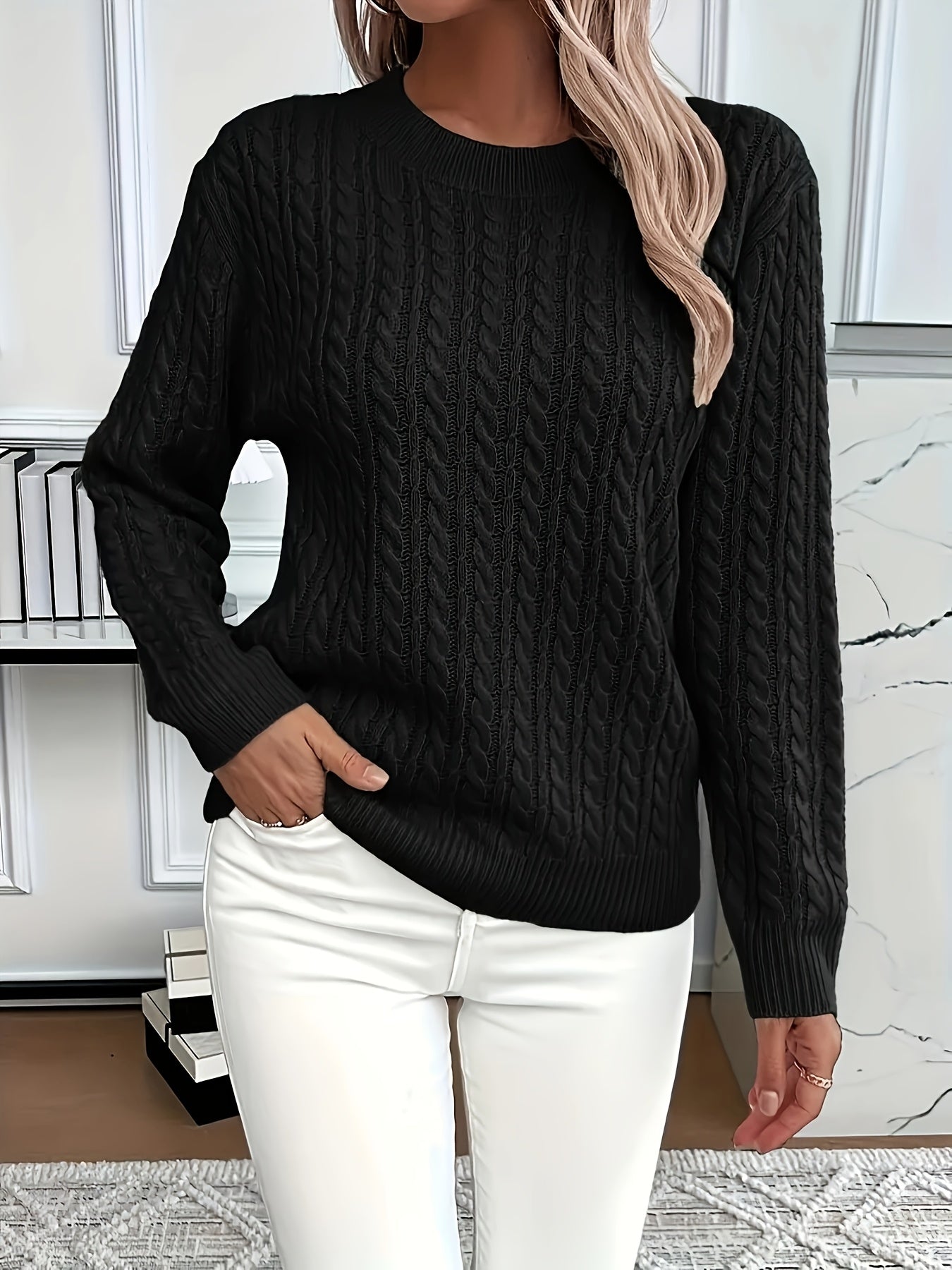Knitted sweater with cable pattern for women - Soft and stylish sweater for spring and fall