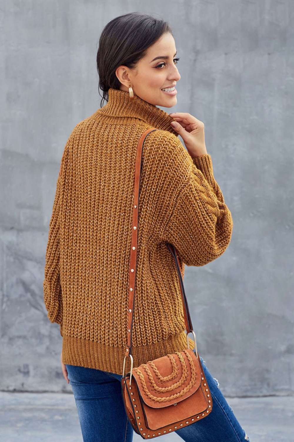 Patricia | Stylowy sweter z golfem dla kobiet z grubym plecionym wzorem
