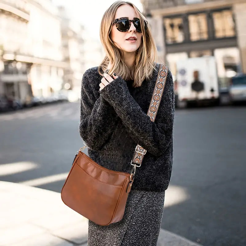 Vegan shoulder bag ladies Quirina - Stylish crossbody bag