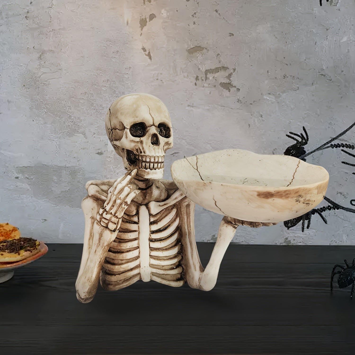 GhoulBowl | Resin skull bowl with bowl – Gothic skeleton Halloween decoration
