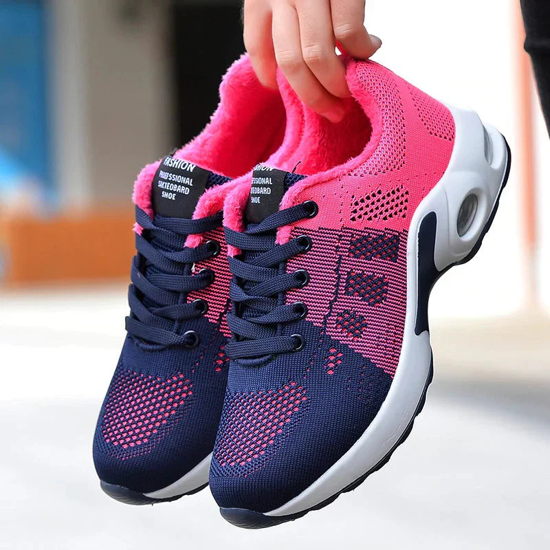 Orthopedic pain relief shoes