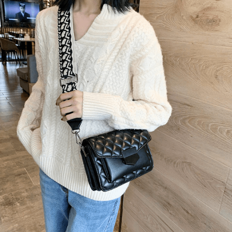 Mary - Luxurious handbag for the modern woman - Elegant and spacious handbag