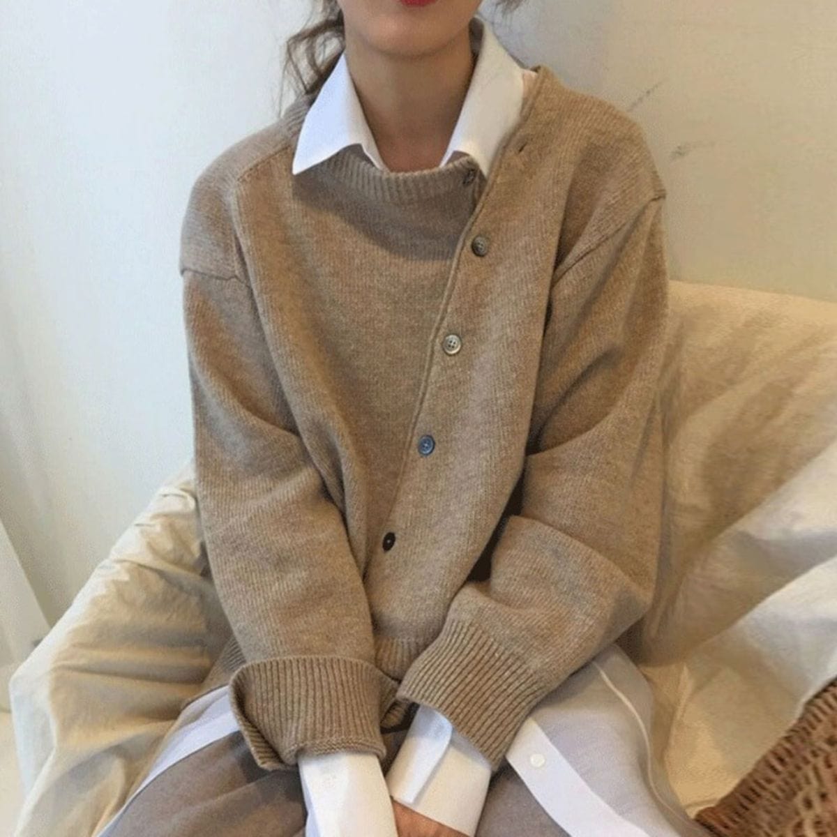 Wrap-around sweater made from luxuriously soft wool
