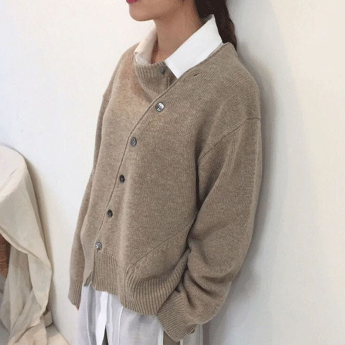 Wrap-around sweater made from luxuriously soft wool