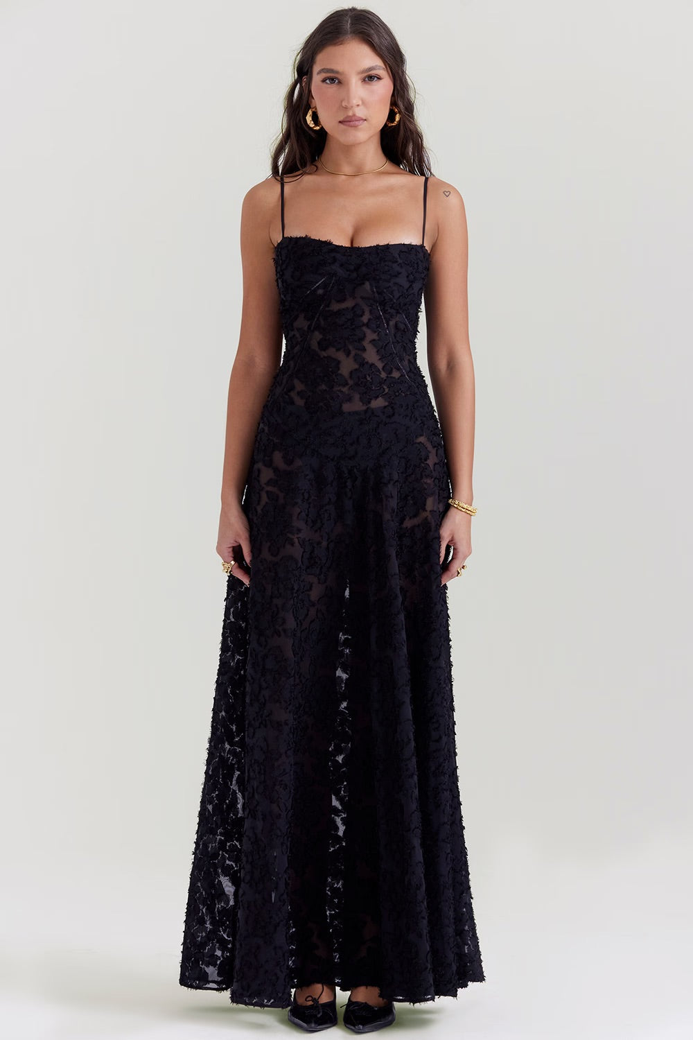 Kira Long Women's Dress - Elegant Black Lace Dress with Floral Details and Slimming Cut