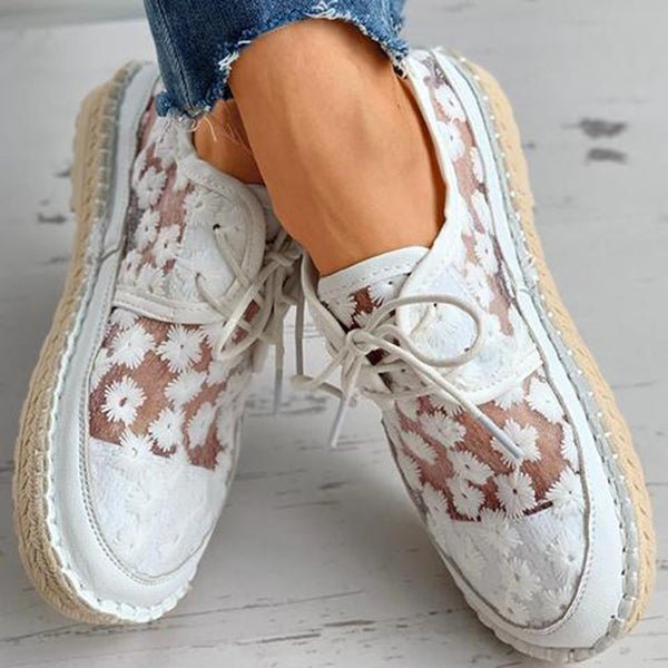 Arabella - Airy orthopedic shoe with floral pattern