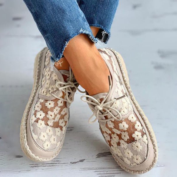 Arabella - Airy orthopedic shoe with floral pattern