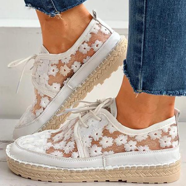 Arabella - Airy orthopedic shoe with floral pattern