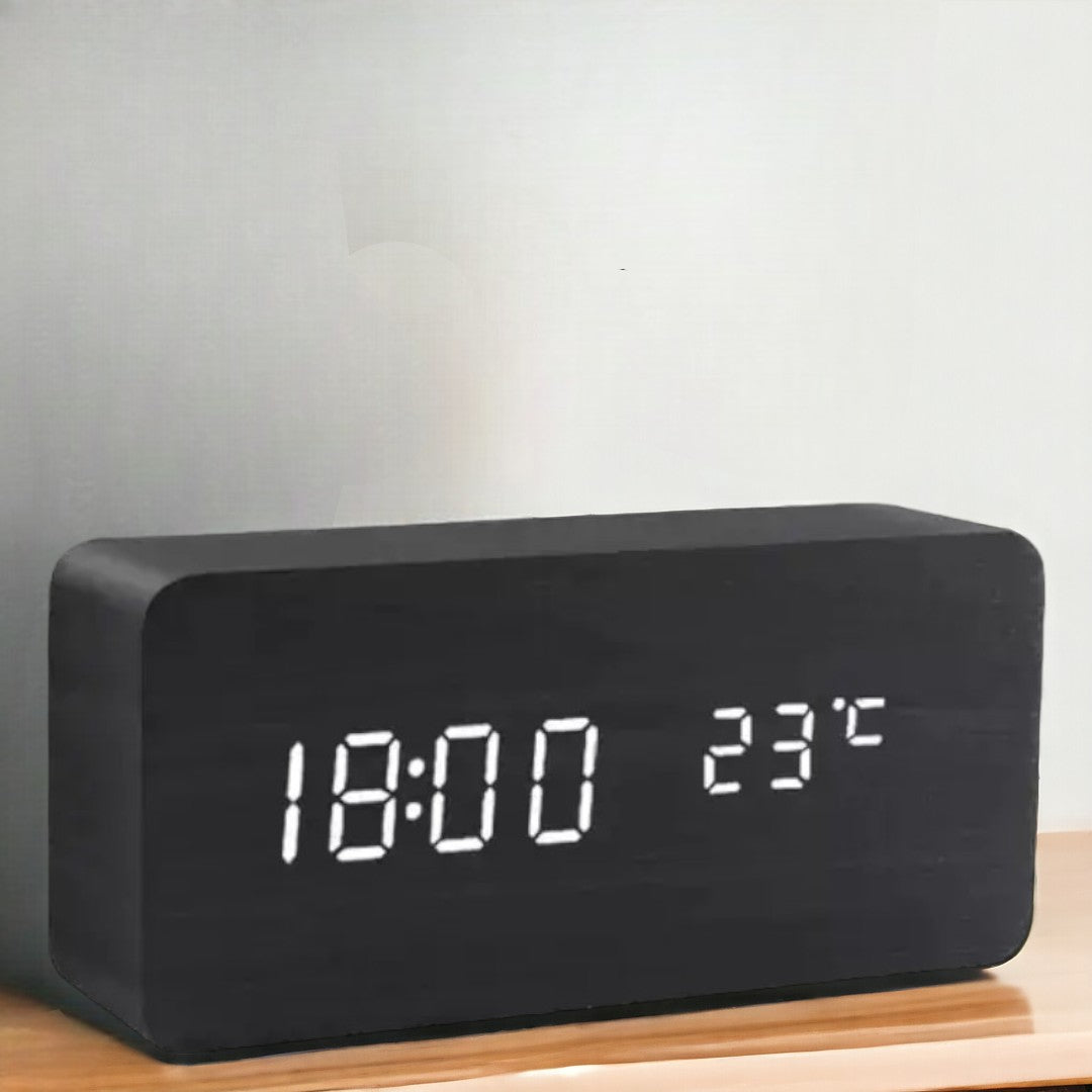 Digital alarm clock made of wood - LED display, voice control, adjustable brightness